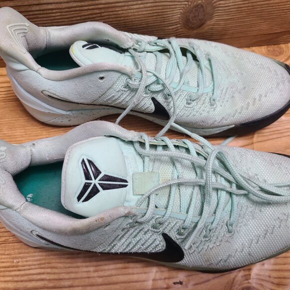 Nike Kobe AD "Igloo" Men's Size US 8 Rare (USED / AS IS) - Picture 3 of 10